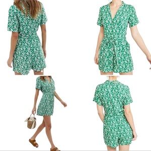 Abercrombie & Fitch Women Green Floral Tie-Front Romper.